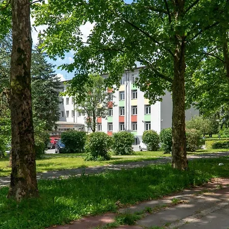 אכסניה Dijaski Dom Bezigrad *