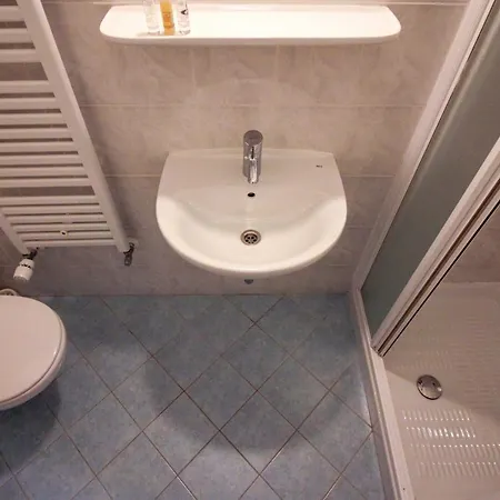 אכסניה Dijaski Dom Bezigrad *