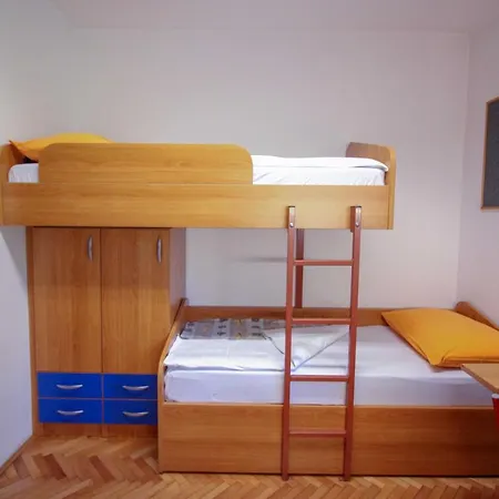 بيت شباب Dijaski Dom Bezigrad ليوبليانا